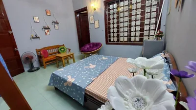 Double Room with Balcony — alley homestay_Liễu Giai